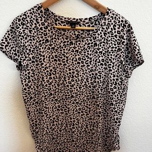 Ann Taylor pink/black leopard print silky top XS